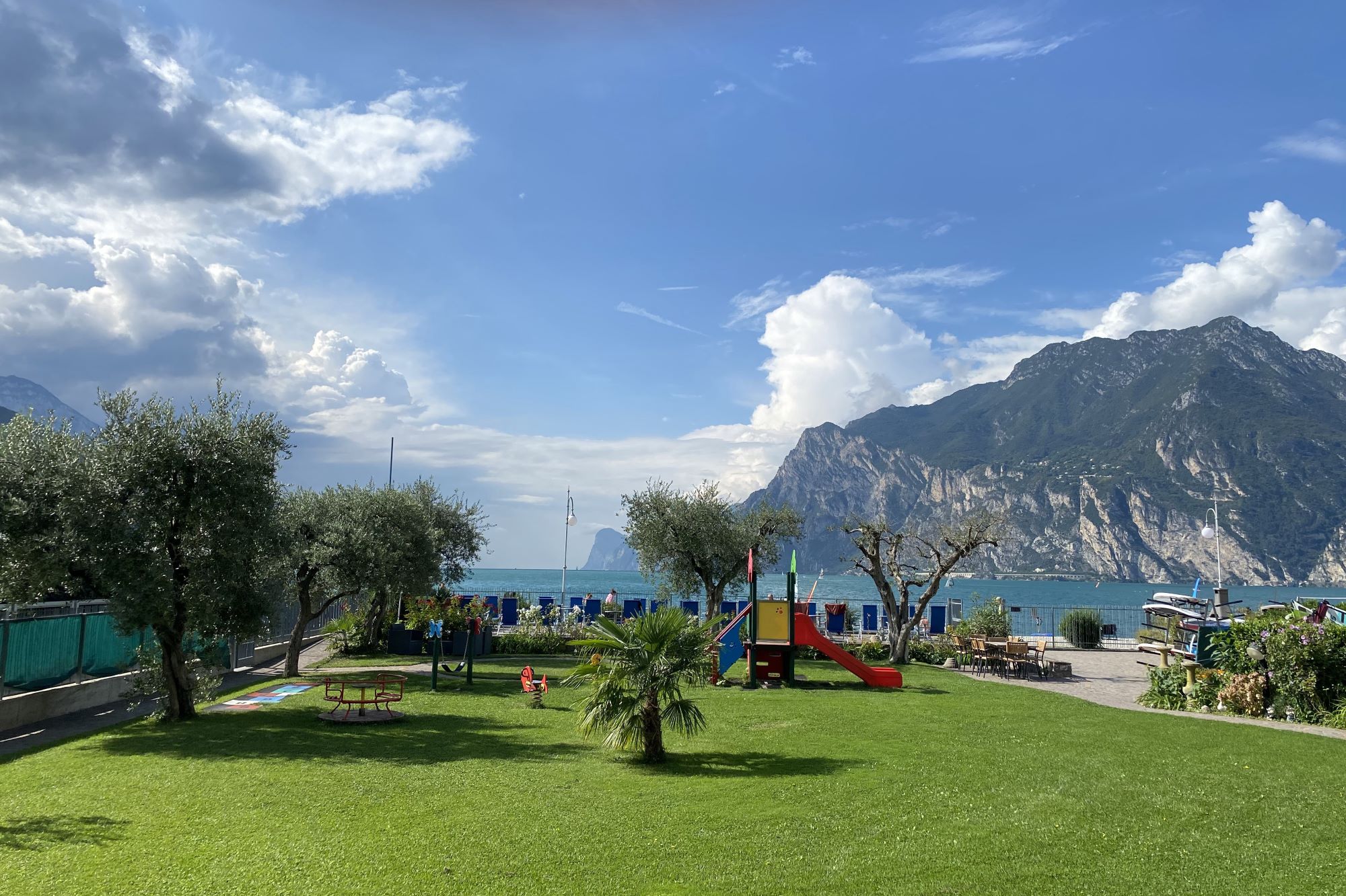 Il nostro residence fronte lago a Torbole sul Garda